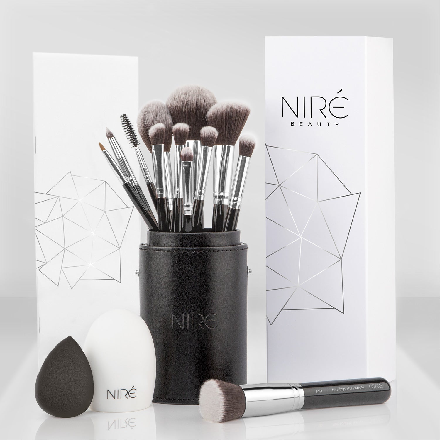 Artistry Set (Silver & Black Edition)