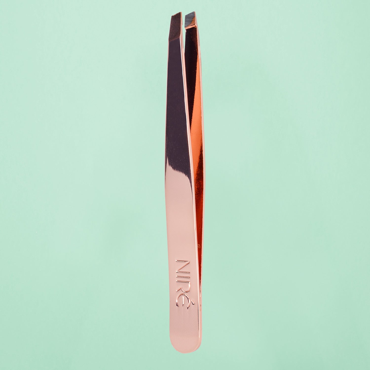 Slanted Tweezers