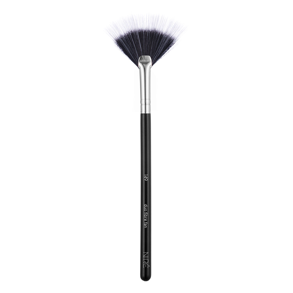149 Duo Fibre Fan - Niré Beauty
