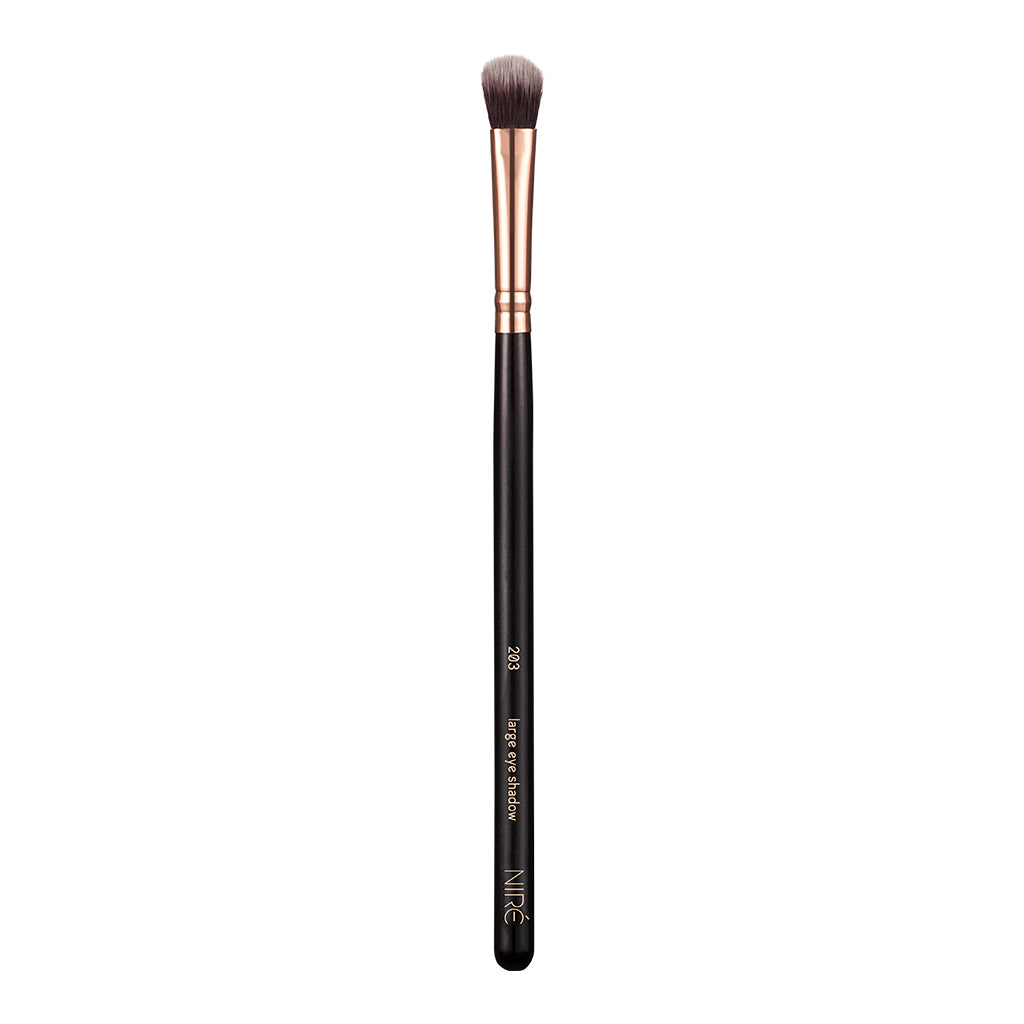 203 Large Eyeshadow Brush - Niré Beauty