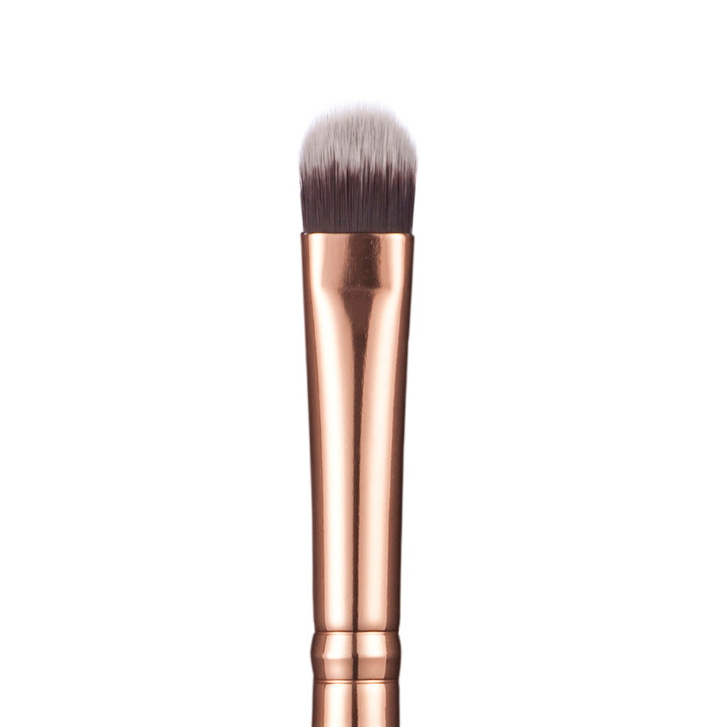 205 Precise Eyeshadow Brush - Niré Beauty