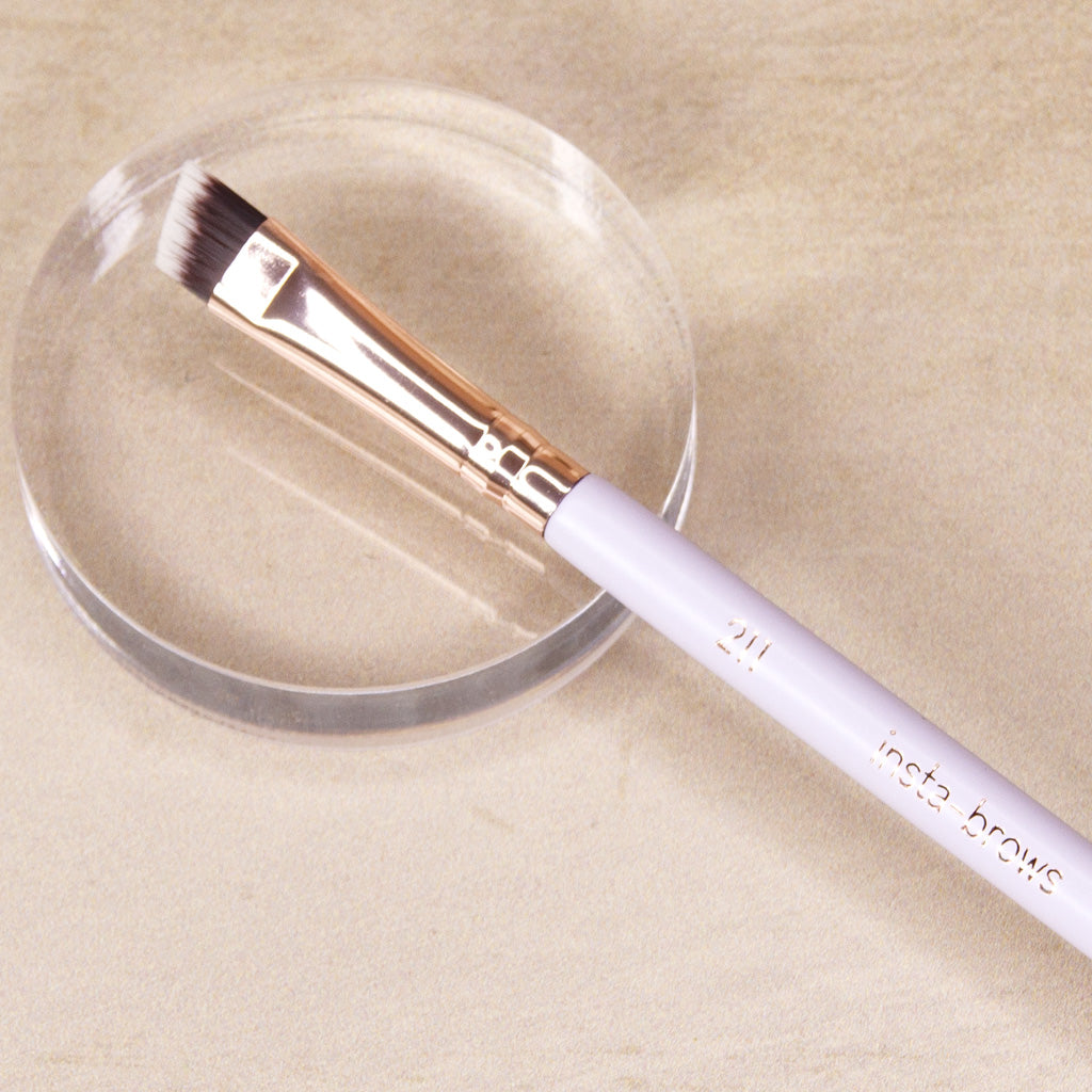 211 Insta-Brows Brush